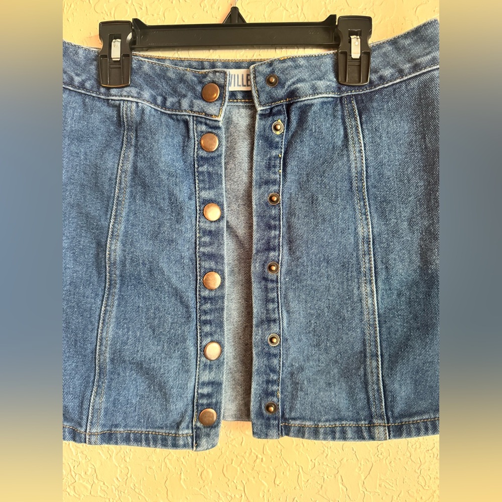 Melville Denim Snap-Front Skirt – Size 26 - Picture 7 of 10